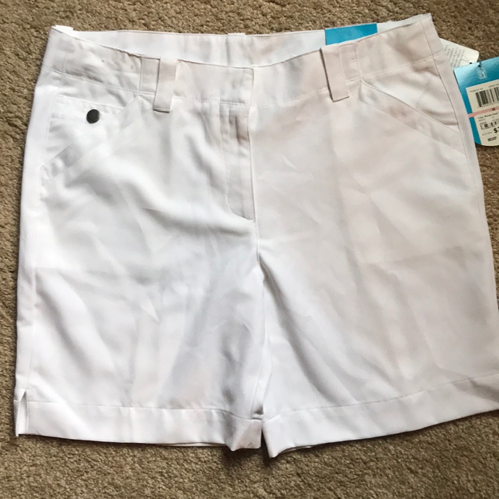 PGA TOUR Women’s Golf shorts